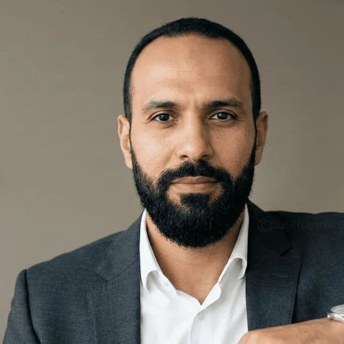 Premium AI-generated digital brand ambassador for B2B solutions.